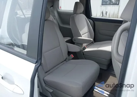 2020 Kia Sedona L из США, поврежденный, VIN KNDMA5C13L6586615
